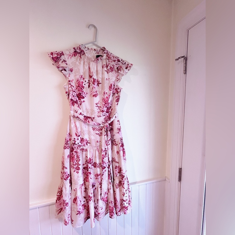 Alex Marie Pink Floral Print Short Sleeve Midi Dress